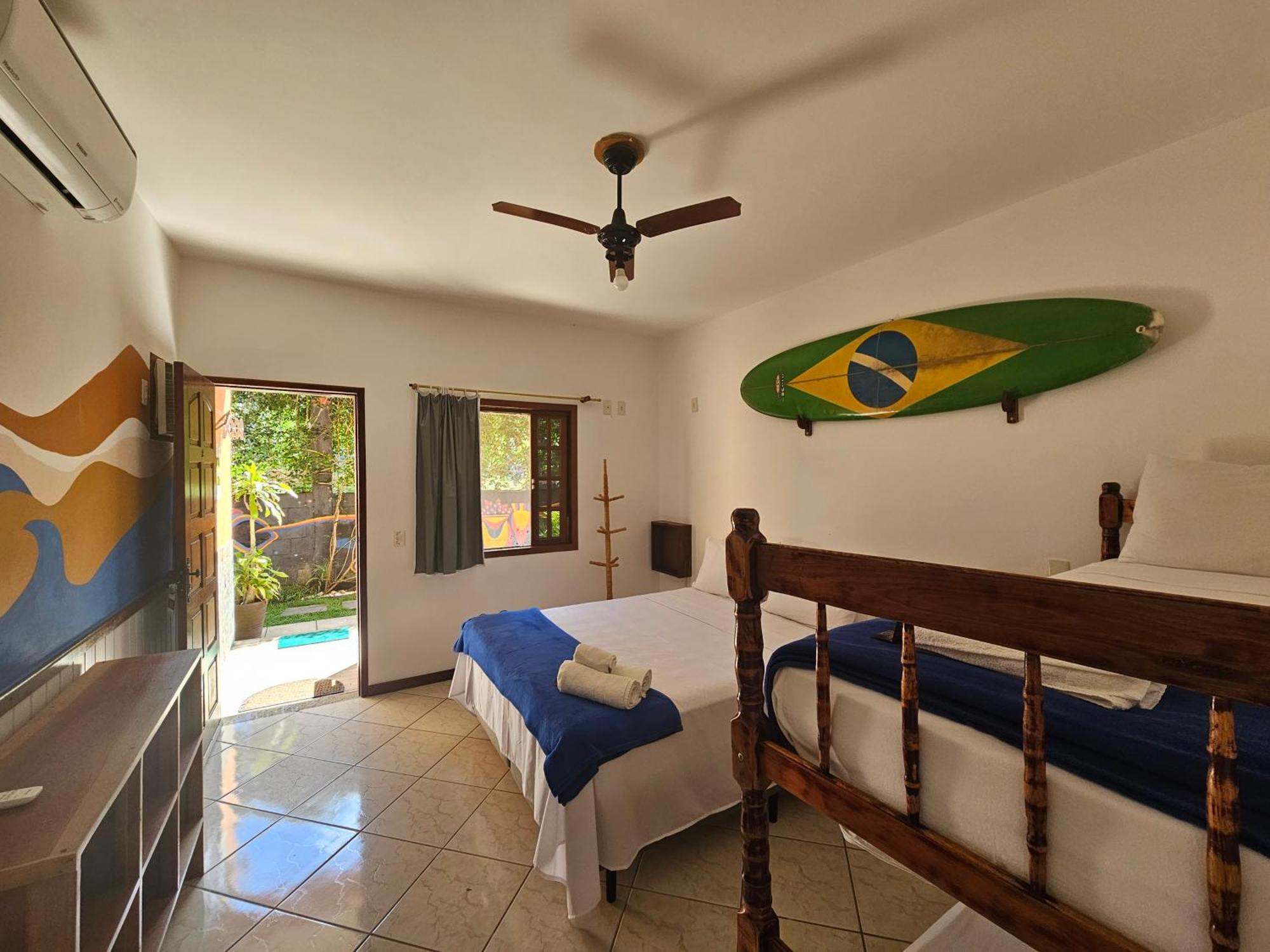 Raio De Sol Pousada & Camping Abraão Exteriör bild